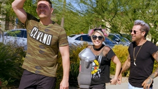 Miz discovers he is the “world’s greatest farter”: Miz & Mrs., May 3, 2021